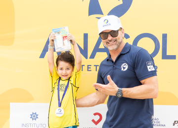 Festival Anasol de Surf para Autistas Celebra a Inclusão Pelo Esporte