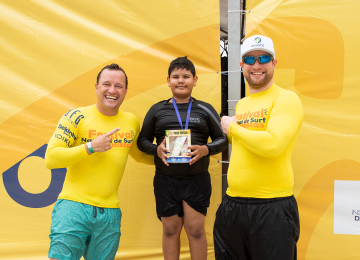 Festival Anasol de Surf para Autistas Celebra a Inclusão Pelo Esporte